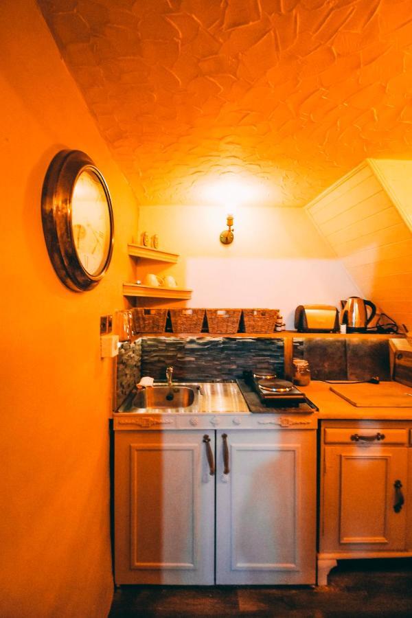 Апартаменты The Rookery Nook And Bronte Parsonage - Хоэрт Экстерьер фото